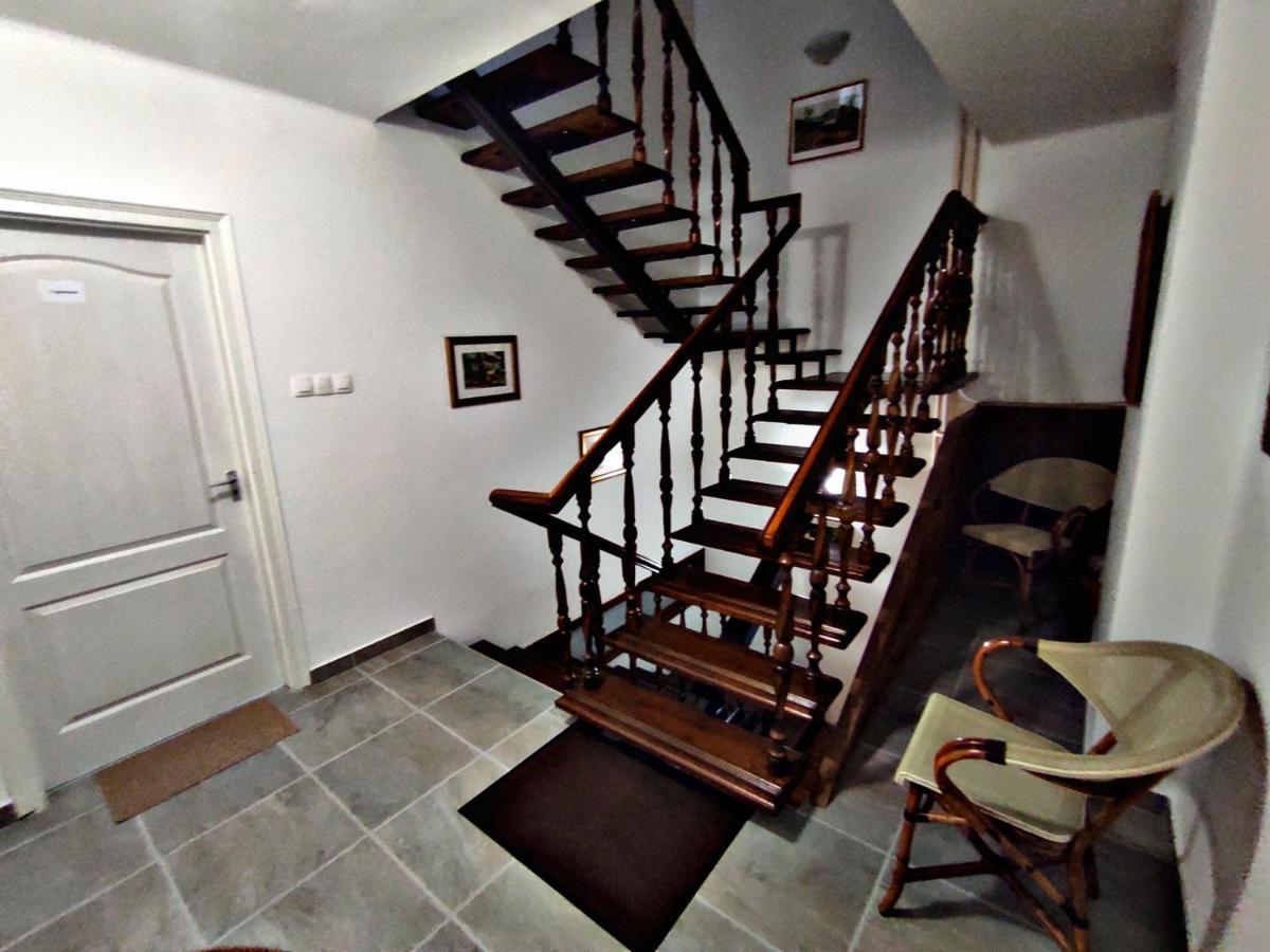 Alea Apartmanok Harkan Exterior foto