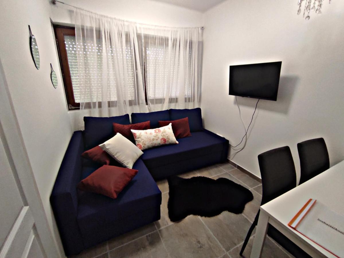 Alea Apartmanok Harkan Exterior foto